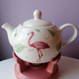 Dzbanek z podgrzewaczem